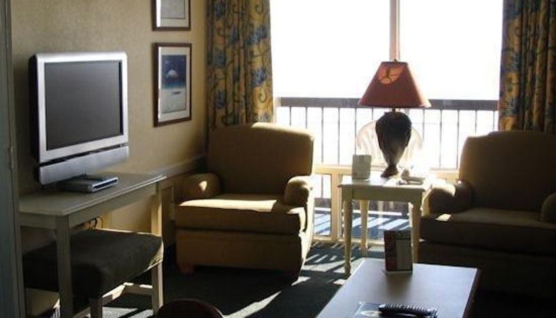 Lobby - Schooner Beach and Racquet Club by Capital Vacations