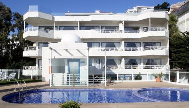 Piscina - MR Mar Suites (ex Neruda Mar Suites)