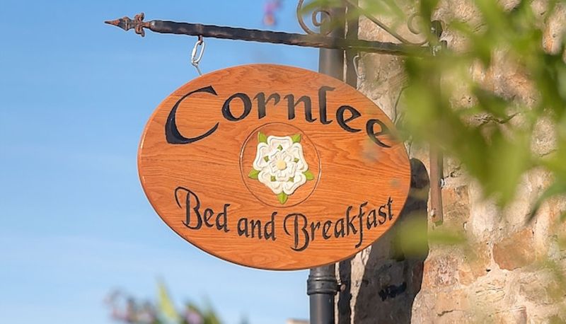 Info - Cornlee