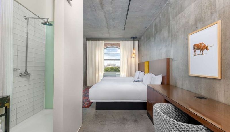 Zimmer - NYLO Dallas Plano Hotel Tapestry Collection by Hilton