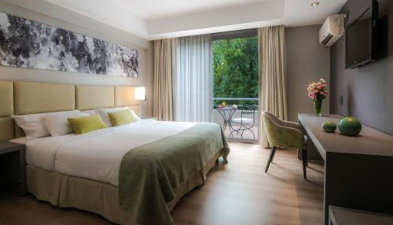 Room - Portal Plaza Suites