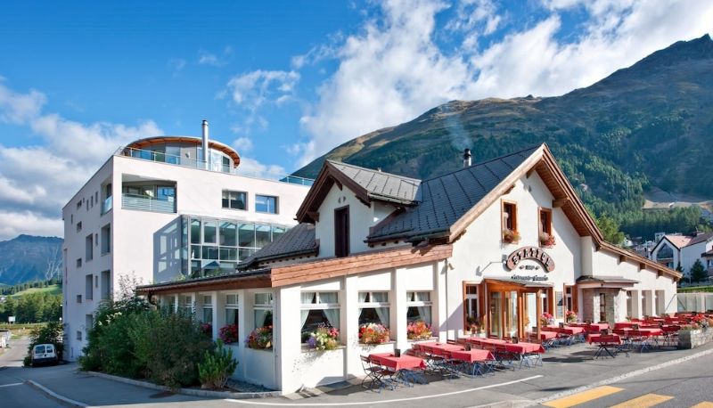 Info - Hotel Station