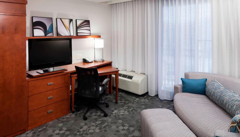 Camera - Courtyard by Marriott Franklin Cool Springs