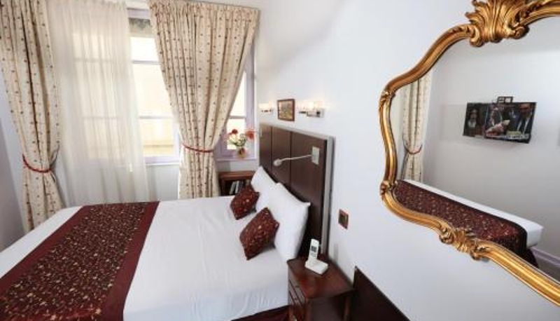 Bilgi - Hotel des Celestins