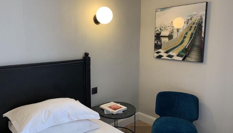 Dreibettzimmer - Hotel L'Orque Bleue