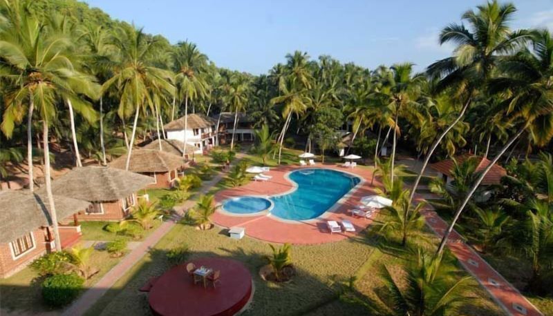 Pool - Abad Harmonia Ayurveda Beach Resort