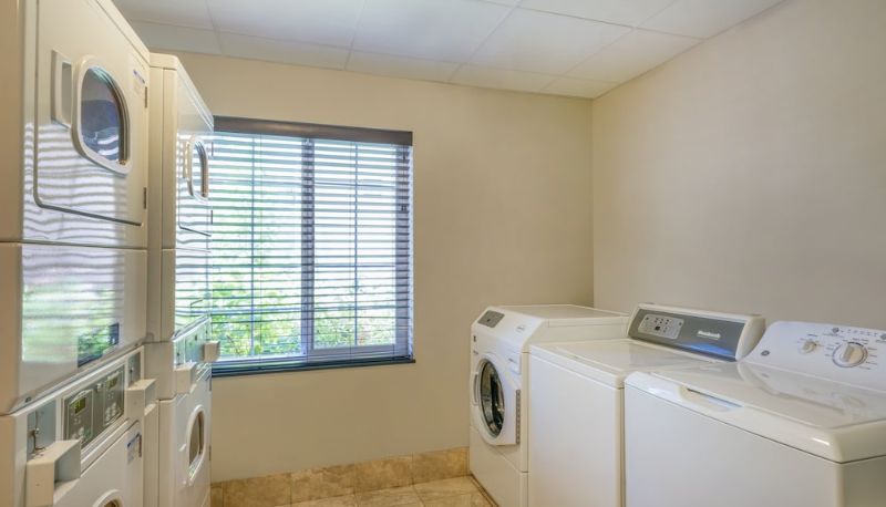 インフォメーションセンター - Staybridge Suites MILWAUKEE AIRPORT SOUTH by IHG