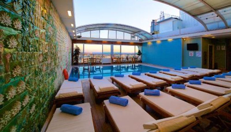 プール - Zagreb Hotel Istanbul Old City