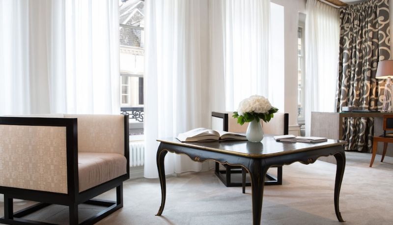 Suite - Hotel Le Place d'Armes - Relais & Châteaux