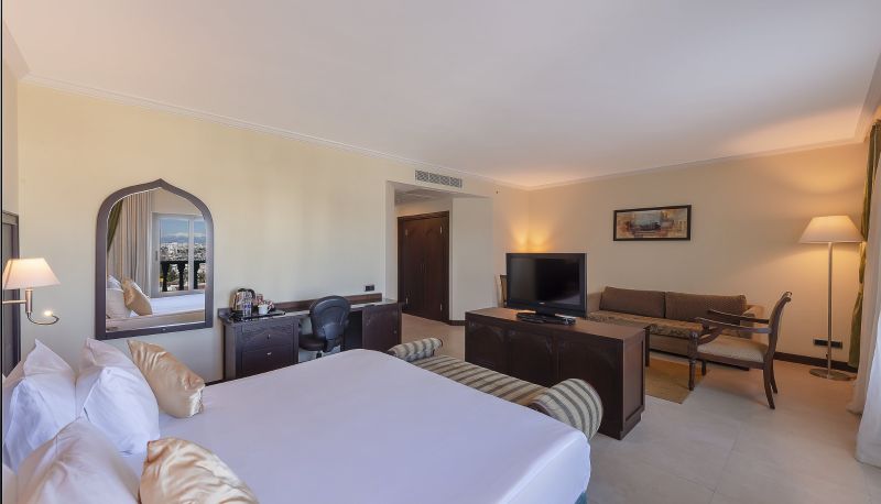 Room - Crowne Plaza ANTALYA by IHG