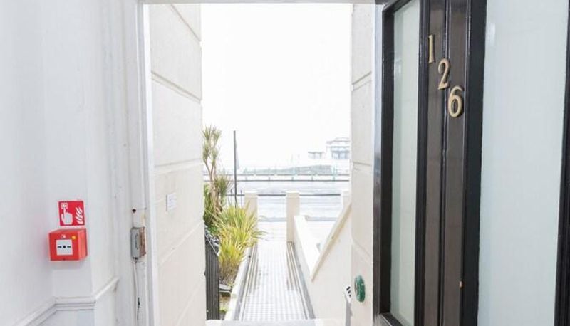 Spiaggia - Cecil House Hotel