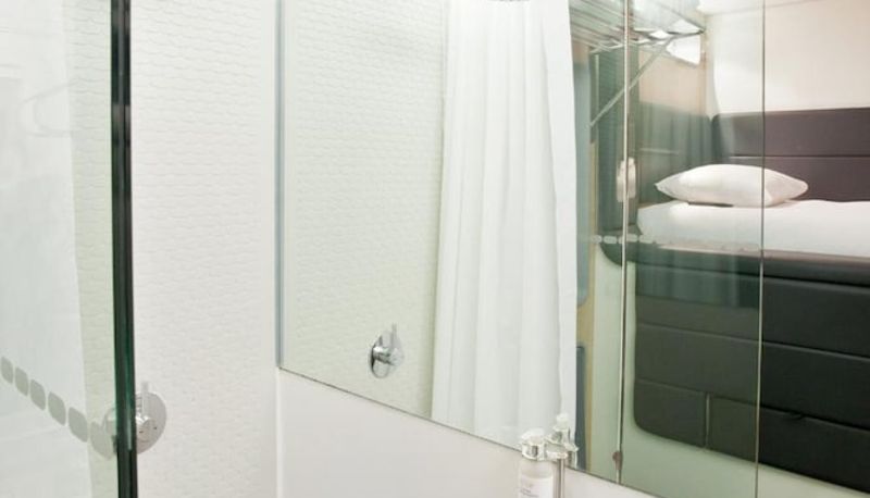 Quarto superior (duplo) - YOTELAIR Amsterdam Schiphol - Transit Hotel