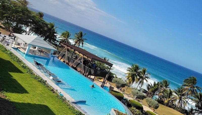 プール - Hotel El Guajataca