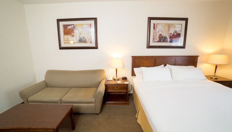 Camera - Holiday Inn Express & Suites DRAYTON VALLEY by IHG