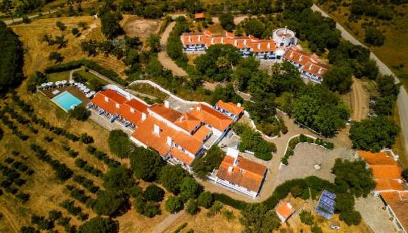 Buitenruimte van het hotel - Horta da Moura by WOT Signature
