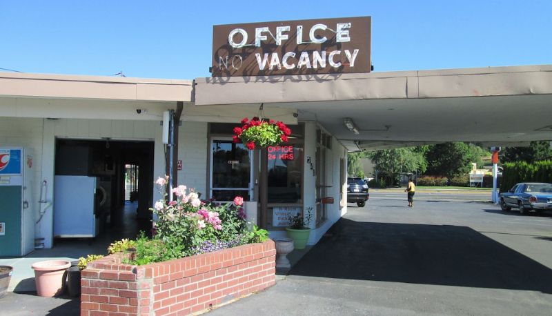 Info - Town House Motel Inc