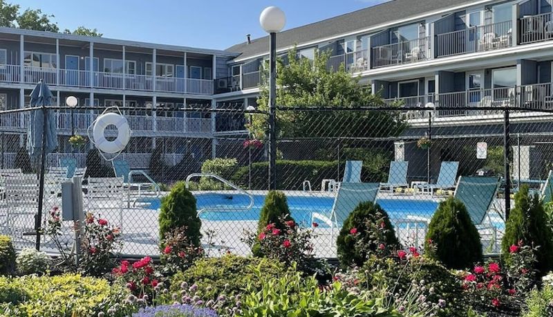 Pool - Grand Beach Inn