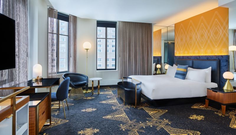 Room - W Minneapolis The Foshay