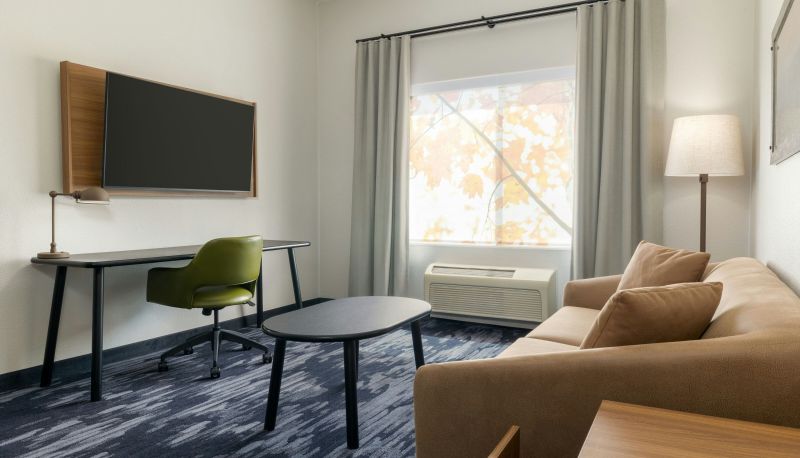Room - Fairfield by Marriott Inn & Suites Spokane Airport