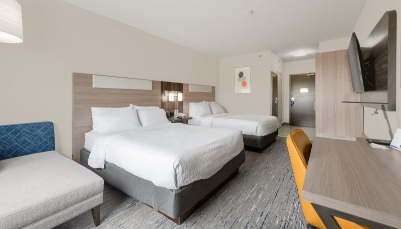 Camera - Holiday Inn Express & Suites EDMONTON SOUTH by IHG
