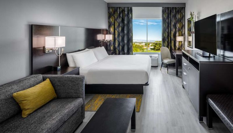 Zimmer - DoubleTree by Hilton Sarasota Bradenton Airport