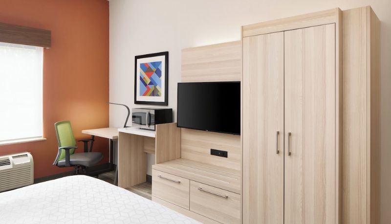 Süit - Holiday Inn Express & Suites SALEM by IHG