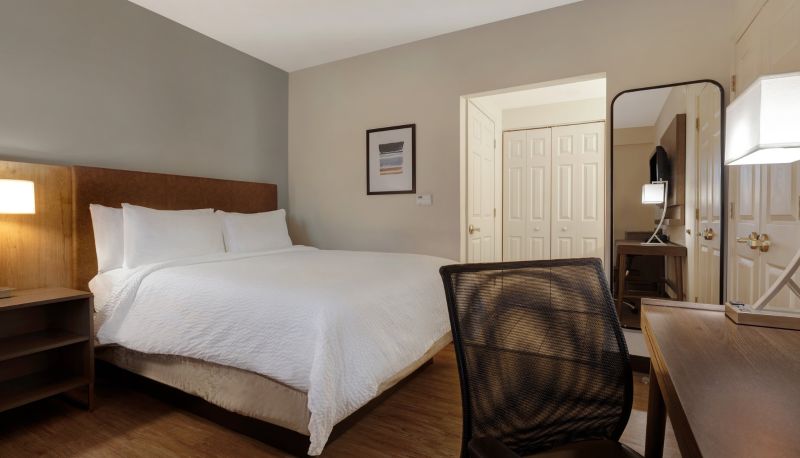 Zimmer - Staybridge Suites TALLAHASSEE I-10 EAST by IHG