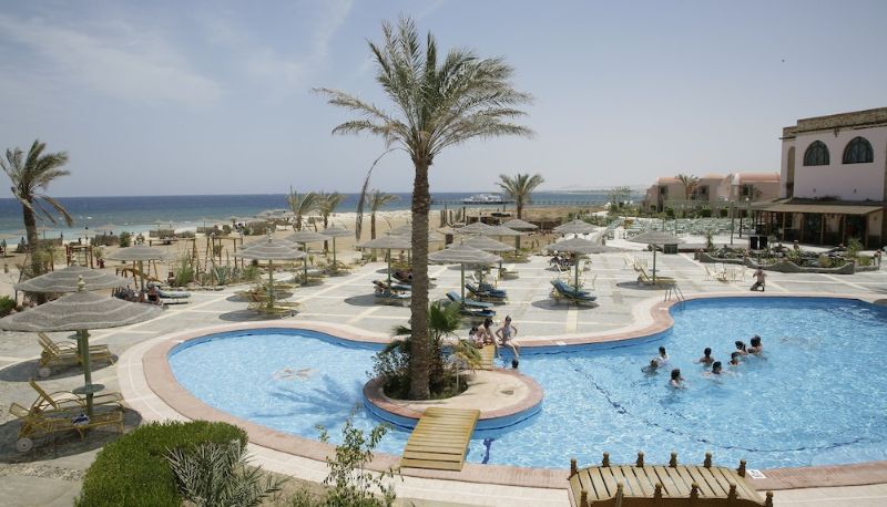 Pool - Shams Alam Beach Resort - All inclusive