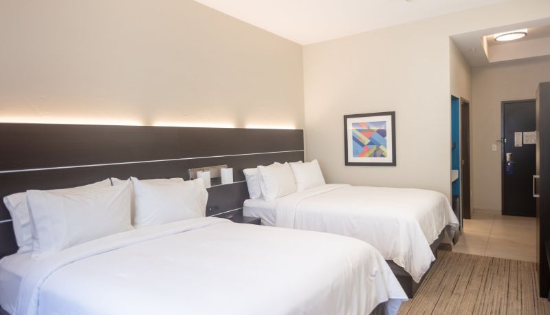Zimmer - Holiday Inn Express & Suites BEAUMONT NW PARKDALE MALL by IHG