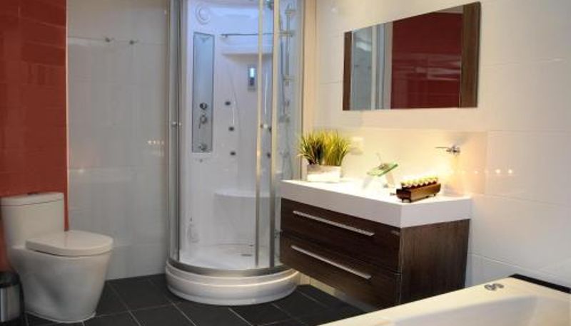 Suite - Hotel Suites 108