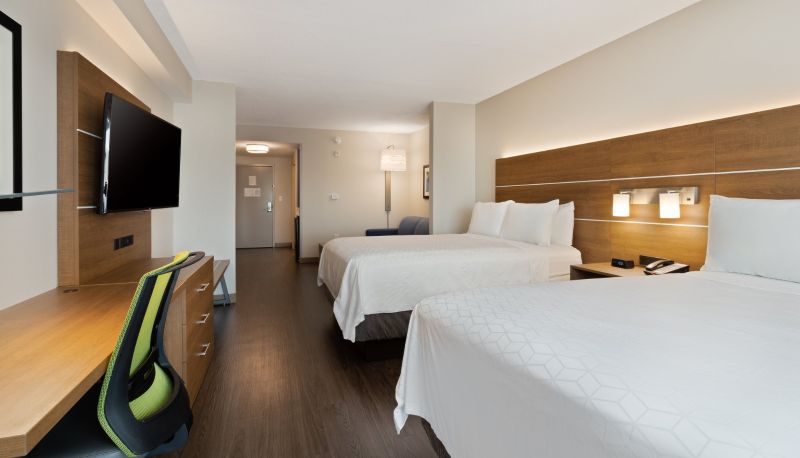 Camera - Holiday Inn Express & Suites LARGO-CLEARWATER by IHG