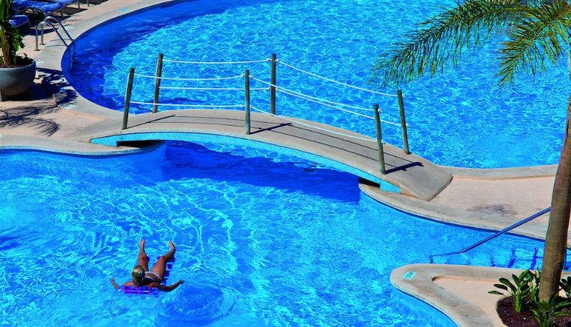 Havuz - Hotel JS Alcudi Mar