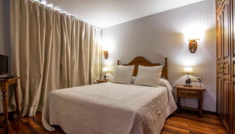 Room - Hotel Fonfreda