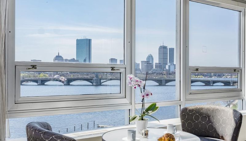 Camera - The Royal Sonesta Boston