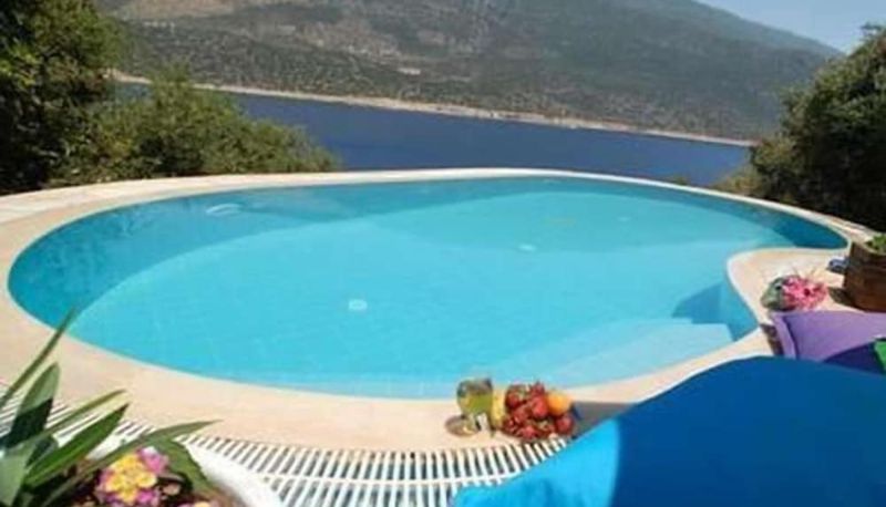 Pool - Club Capa Hotel