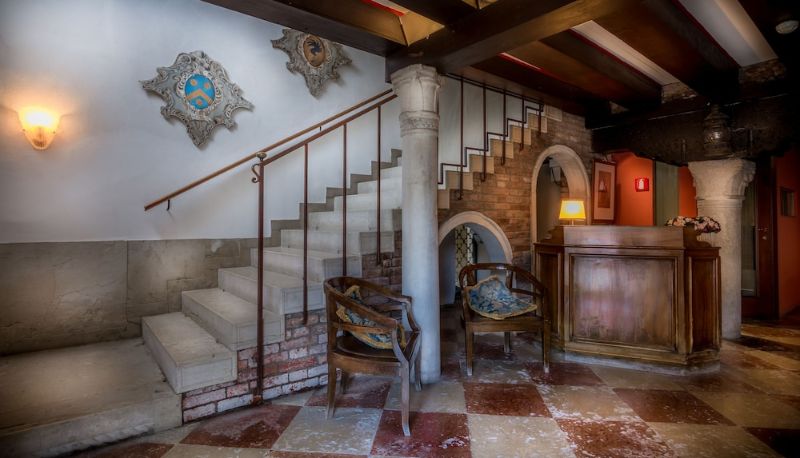Info - Palazzo Marcello Hotel al Sole