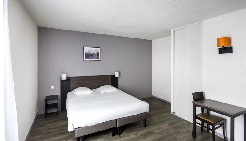 Zimmer - Aparthotel Adagio Access Orléans