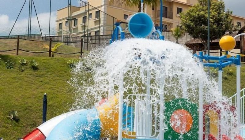 Pool - Vinhedo Plaza Hotel