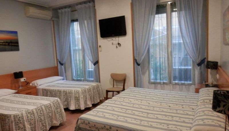 Vierbettzimmer - Hostal del Pez Azul