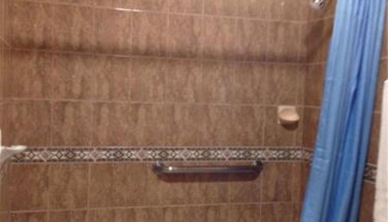 Salle de bain - Walls Motel Long Beach
