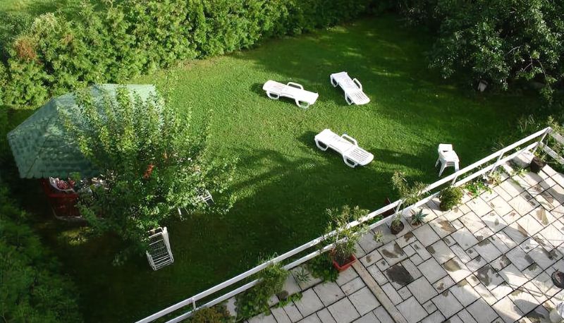 Terrasse - Flóra Villa