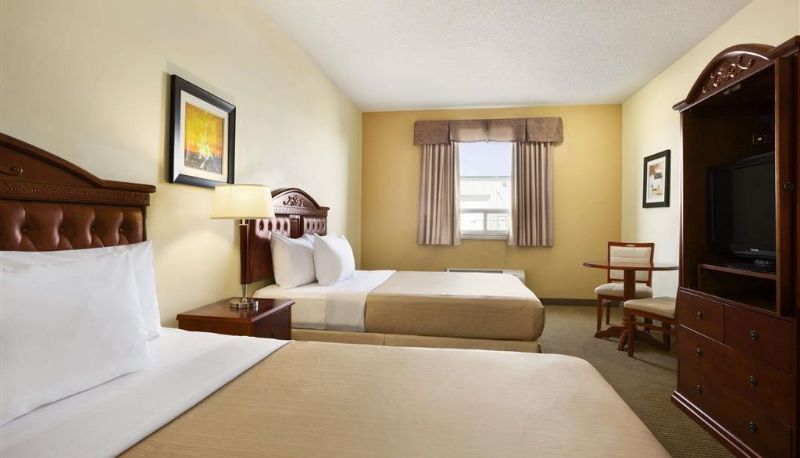 Zimmer - Days Inn by Wyndham Bonnyville