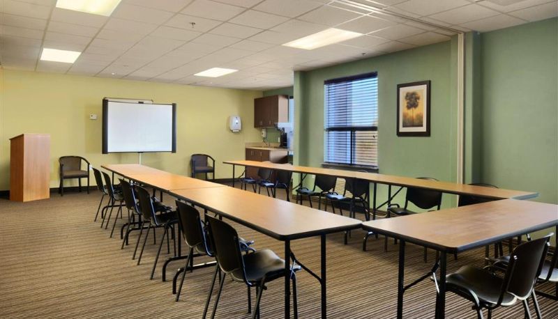 Sala de conferencias - Super 8 by Wyndham Kapuskasing