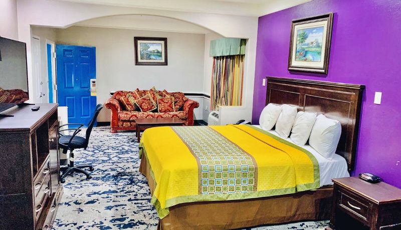 Zimmer - Scottish Inns and Suites Alvin