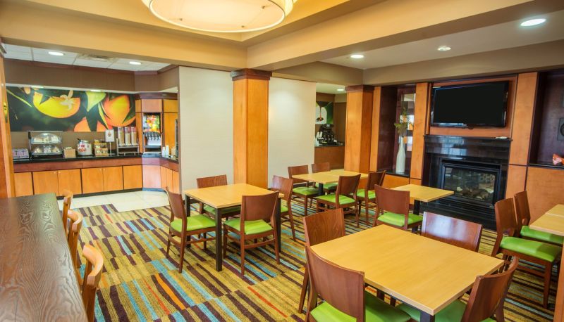 Restaurant - Fairfield Inn & Suites by Marriott Bartlesville