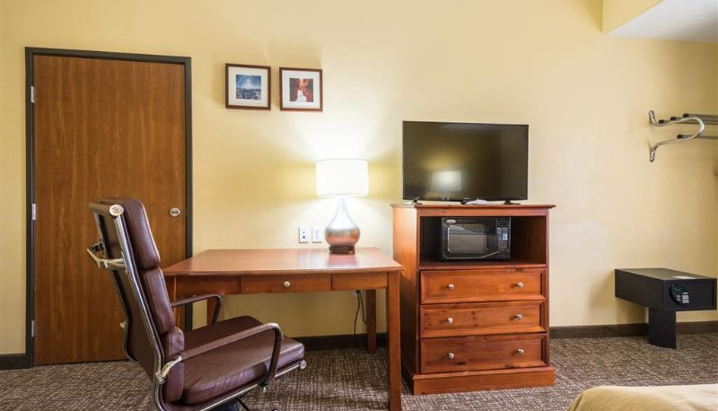 Zimmer - Comfort Inn & Suites Cedar City South
