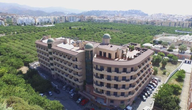 Buitenruimte van het hotel - Hotel Victoria Playa