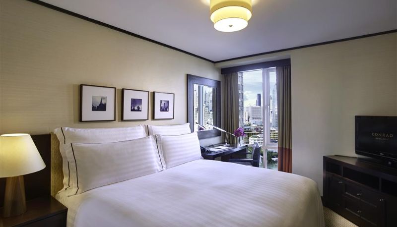 Camera - Conrad Bangkok Residences