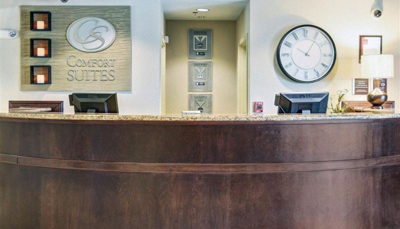 Salón - Comfort Suites near Hot Springs Park