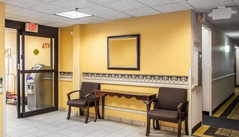 Sala - Rodeway Inn & Suites Milwaukee Airport